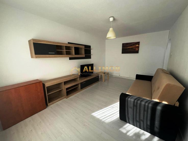 Apartament 3 camere in Ploiesti, zona 9 Mai