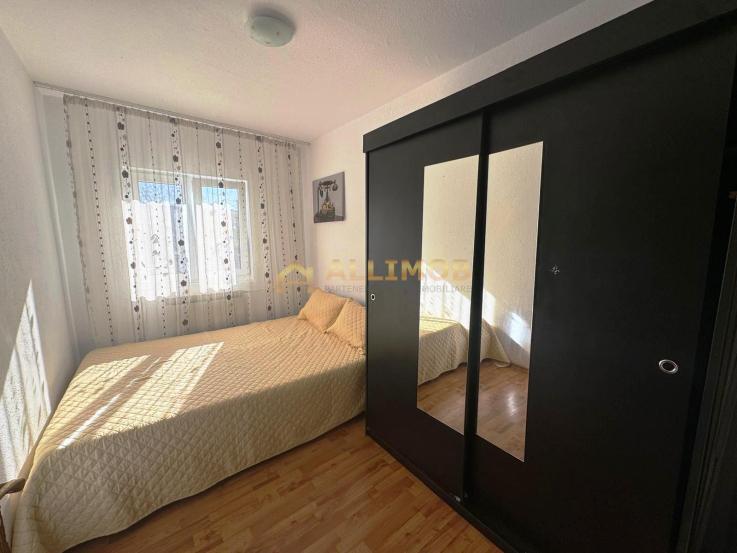 Apartament 3 camere in Ploiesti, zona 9 Mai