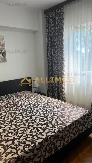 Apartament 2 camere zona Piata Mihai Viteazul