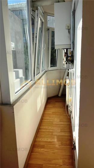 Apartament 2 camere zona Piata Mihai Viteazul