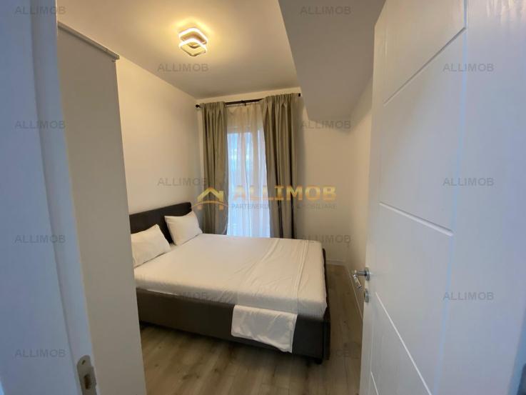 Apartament 3 camere bloc nou