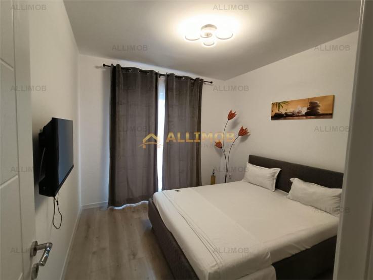 Apartament 3 camere bloc nou