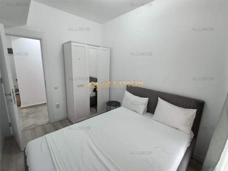 Apartament 3 camere bloc nou