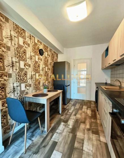 Apartament 2 camere zona Sisesti