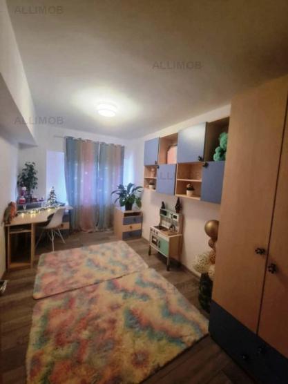 Apartament 3 camere in Ploiesti, zona Gheorghe Doja