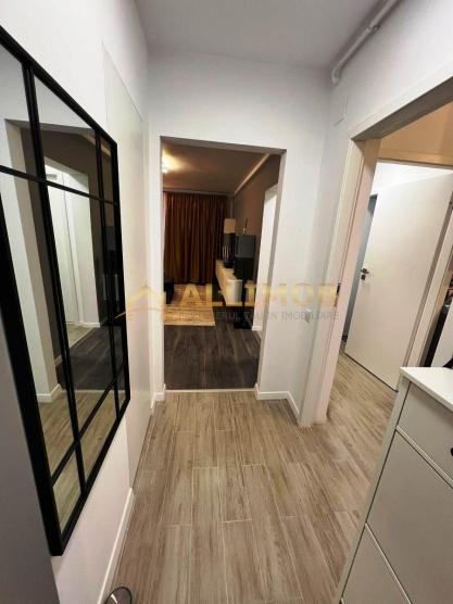 Apartament 2 camere, zona Cameliei