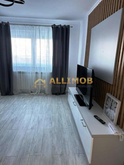 Apartament 2 camere, zona Vest