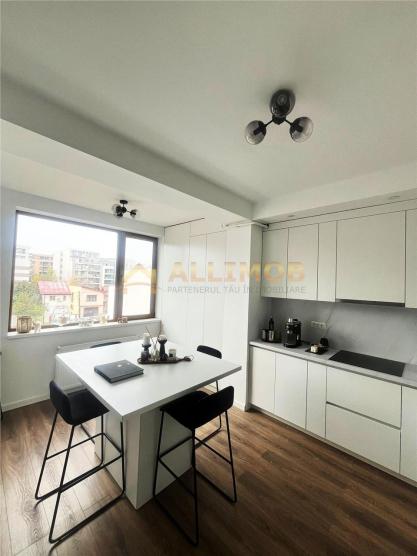 Apartament 2 camere in zona de Nord