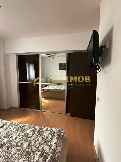 Apartament 2 camere Piata Mihai Viteazul