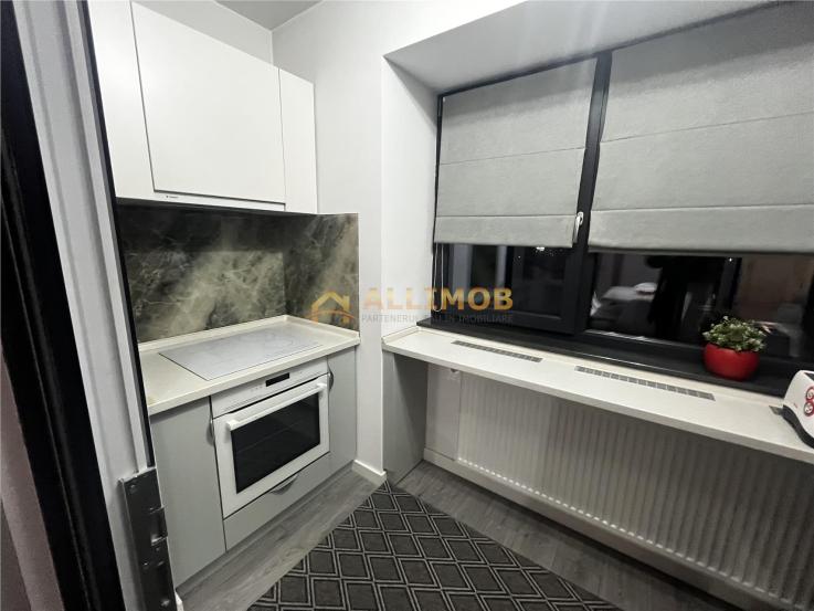 Apartament 3 camere in bloc nou, zona Ultracentrala.