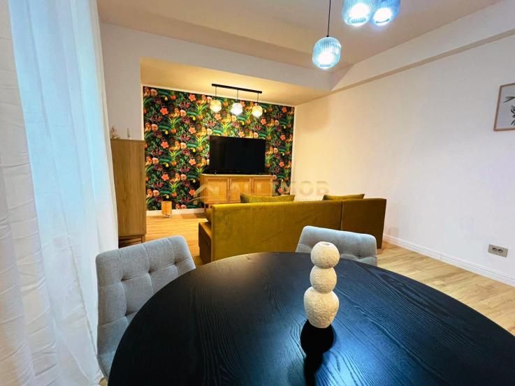 Apartament NOU 2 camere zona Sala Sporturilor