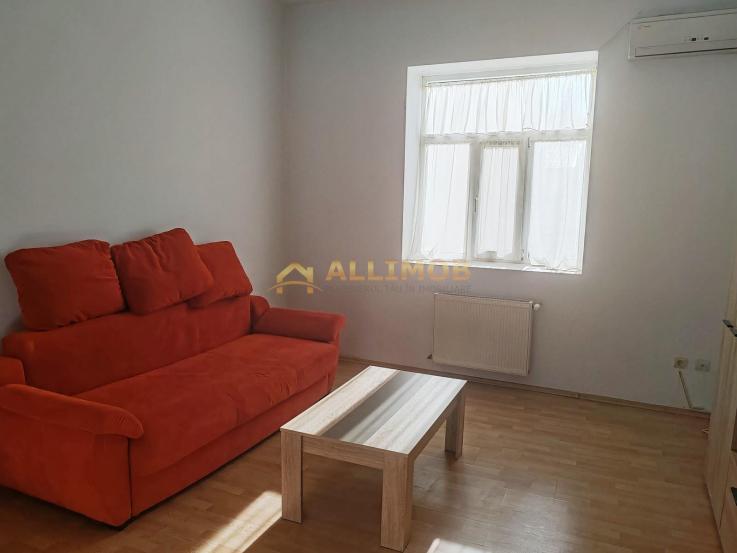 Apartament 3 camere  in Ploiesti, zona centrala