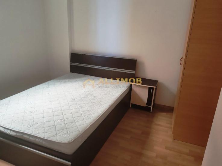 Apartament 3 camere  in Ploiesti, zona centrala