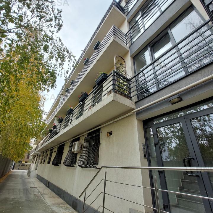 THEODOR PALLADY, apartament cu centrala, loc parcare , prima inchiere