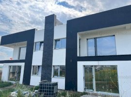 Duplex, 4 camere, Rediu, 200 mp €194.000 Cod Oferta: 8065