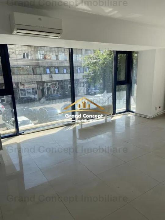 Spatiu comercial, Gara, 95mp  Gară, €1.300 Cod Oferta: 9204