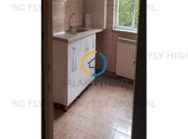 Vanzare apartament 2 camere Calea Bucuresti,pretabil spatiu