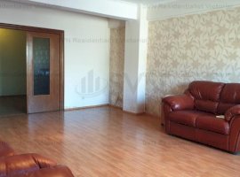 Vanzare apartament 4 camere, Piata Chibrit, Bucuresti