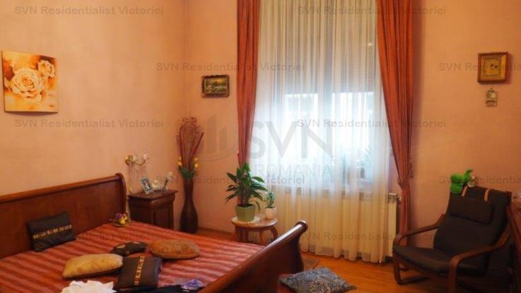 Vanzare apartament 7 camere, Piata Romana, Bucuresti