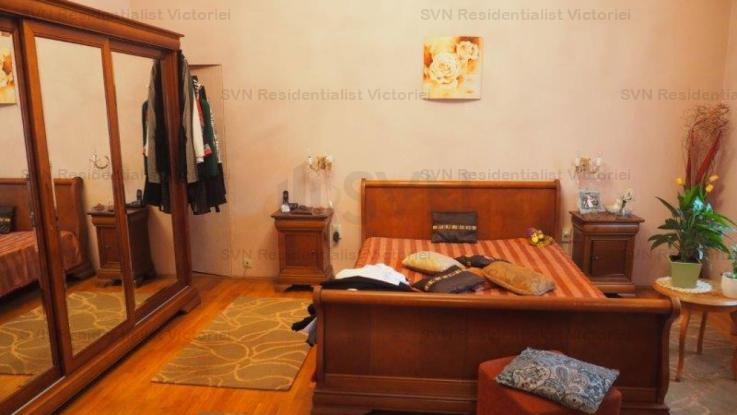 Vanzare apartament 7 camere, Piata Romana, Bucuresti