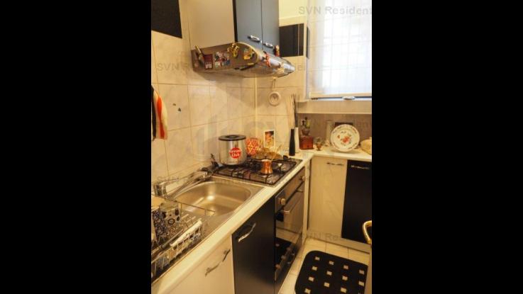 Vanzare apartament 7 camere, Piata Romana, Bucuresti