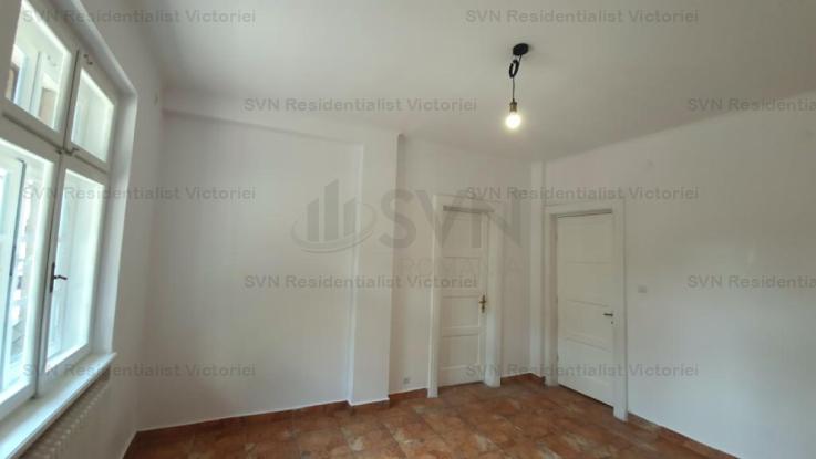 Vanzare apartament 4 camere, Piata Romana, Bucuresti