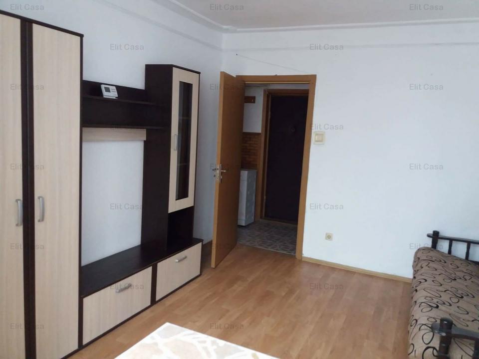 2 camere decomandat, Alexandru - Familial, etaj 3/4