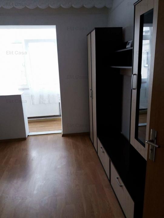 2 camere decomandat, Alexandru - Familial, etaj 3/4