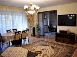Apartament cu 4 camere de vânzare în zona Barbu Vacarescu