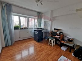 De vanzare apartament 4 camere decomandat zona Dristor/Mihai Bravu