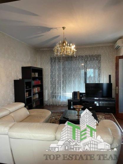 Apartament 3 camere de vanzare zona B-dul. Magheru