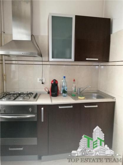 Apartament 3 camere de vanzare zona B-dul. Magheru