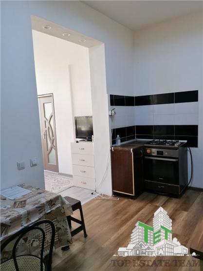 Apartament in casa / Apartament cu 6 camere de vanzare in zona Unirii