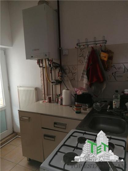 Apartament 3 camere in zona Piata Unirii