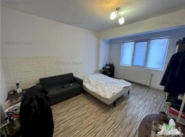 Apartament 2 camere etaj1 in zona Uverturii-Rosu