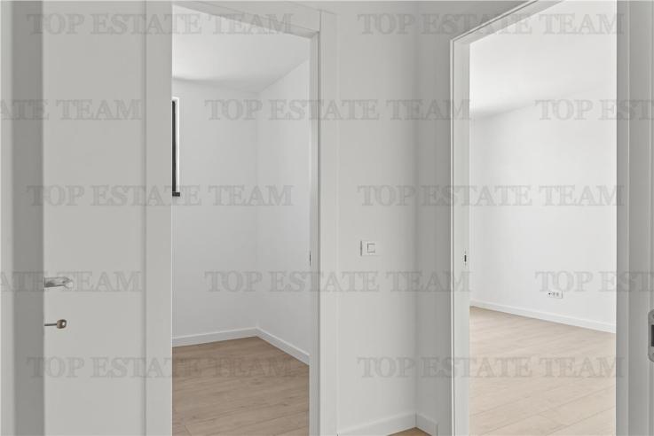 Vanzare, Apartament 3 Camere bloc boutique P-ta Victoriei