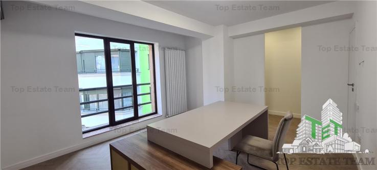 Apartament cu 4 camere de vanzare in zona Arcul de Triumf