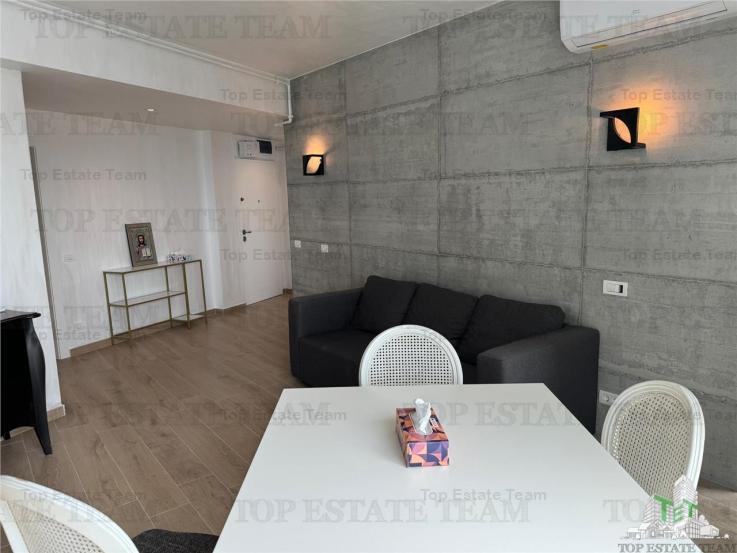 Oferta! Apartament  3 camere mobilat si loc de parcare inclus Constanta Mamaia Ultracentral