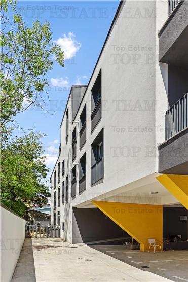 Vanzare, Apartament 3 Camere bloc boutique Parc Kiseleff