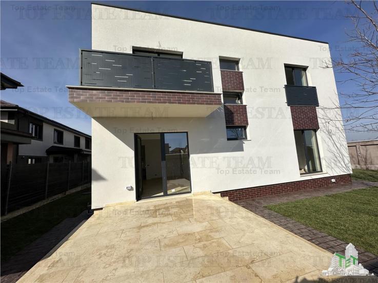 Vila de lux 4 camere, incalzire in pardoseala si 370 mp teren in Prelungirea  Ghencea ( Bragadiru )