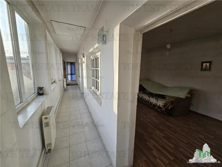 Casa 3 camere etaj/2 placi+garaj in zona Salaj