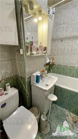 Apartament 3 camere metrou Piata Muncii/Baba Novac cu centrala proprie