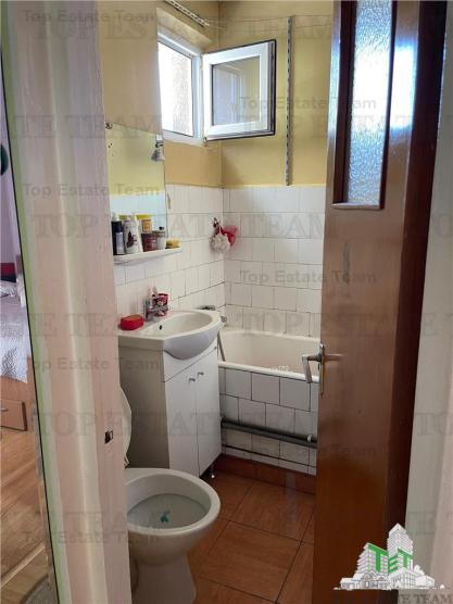 Apartament 3 camere Ferentari zona linistita - priveliste frumoasa