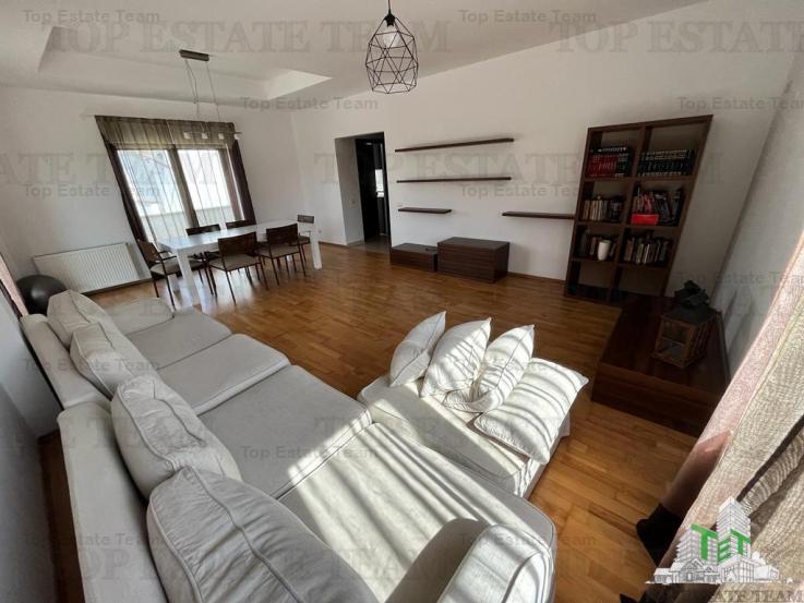 Apartament in vila si cota de teren de 400mp, comuna Berceni