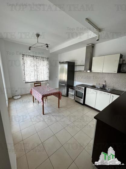 Apartament in vila si cota de teren de 400mp, comuna Berceni