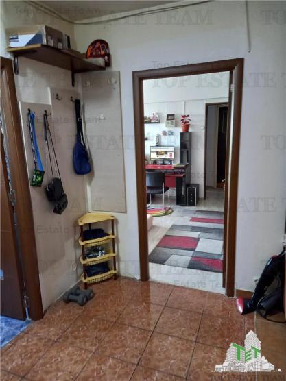 Apartament 2 camere decomandat 1 Decembrie 1918