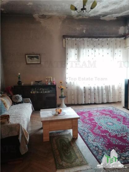 Apartament 3 camere in zona Armeneasca