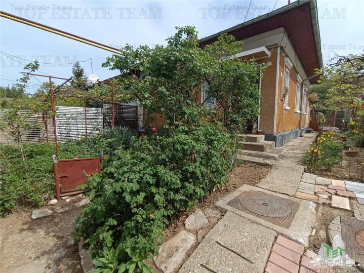 Vanzare casa cu teren 440 mp  Damaroaia