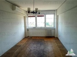 Apartament 2 camere de vanzare, zona Parcul Circului