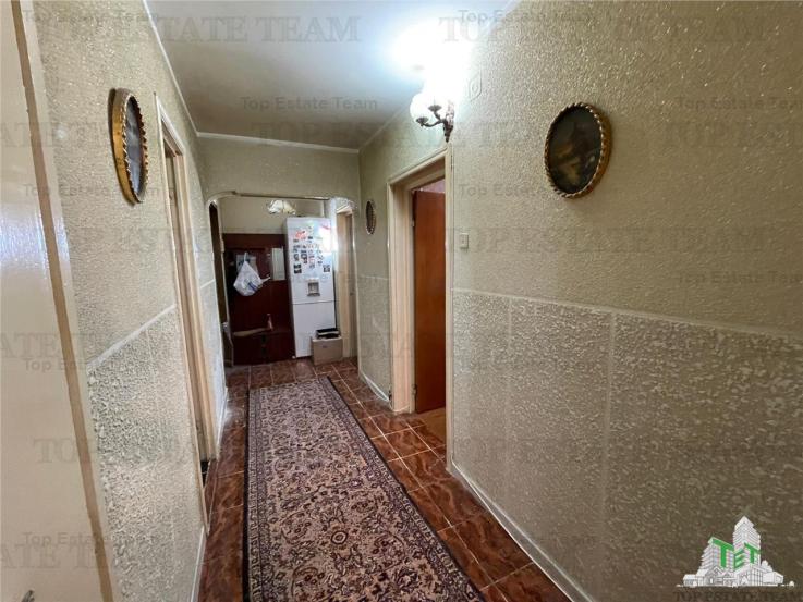 2 camere decomandate - 50 mp in zona Mosilor - Armeneasca